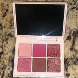 NWOB FENTY BEAUTY SNAP SHADOWS MIX & MATCH EYESHADOW PALETTE - ROSE 4